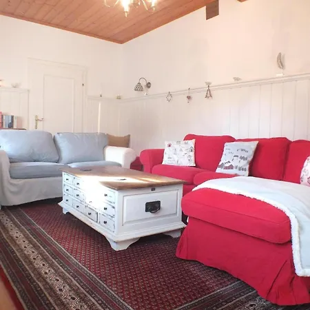 Holiday home In Mit Grosser Terrasse Unken